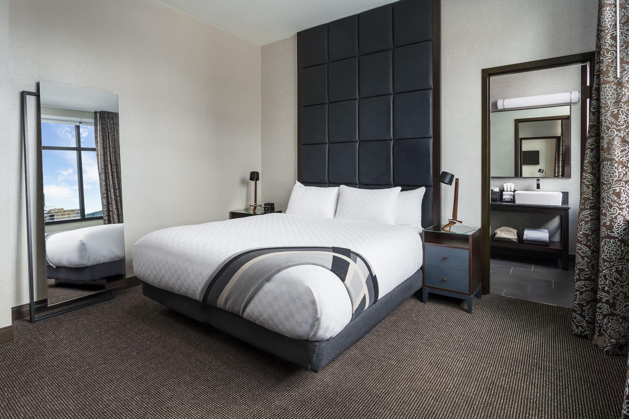 Joinery Hotel Pittsburgh, Curio Collection By Hilton Exterior photo